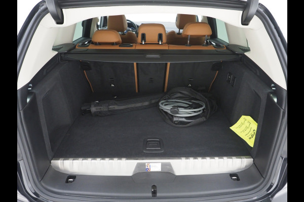 BMW X3 xDrive30e | Leder | Sportstoelen | Camera | Cruise | Climate | LED | Carplay