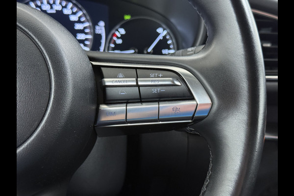 Mazda CX-30 2.0I 187PK M.Hybrid Automaat Trekhaak Adap.Cruise Camera Stoelverwarming Ecc Head-Up Display Navi Apple Carplay/Android Auto e-S Dodehoekdetectie Keyless Elek.Achterklep Privacy Glas Lmv Isofix DAB Bluetooth Regen-Lichtsensor 1.300KG Trekgewicht 1e Eigenaar