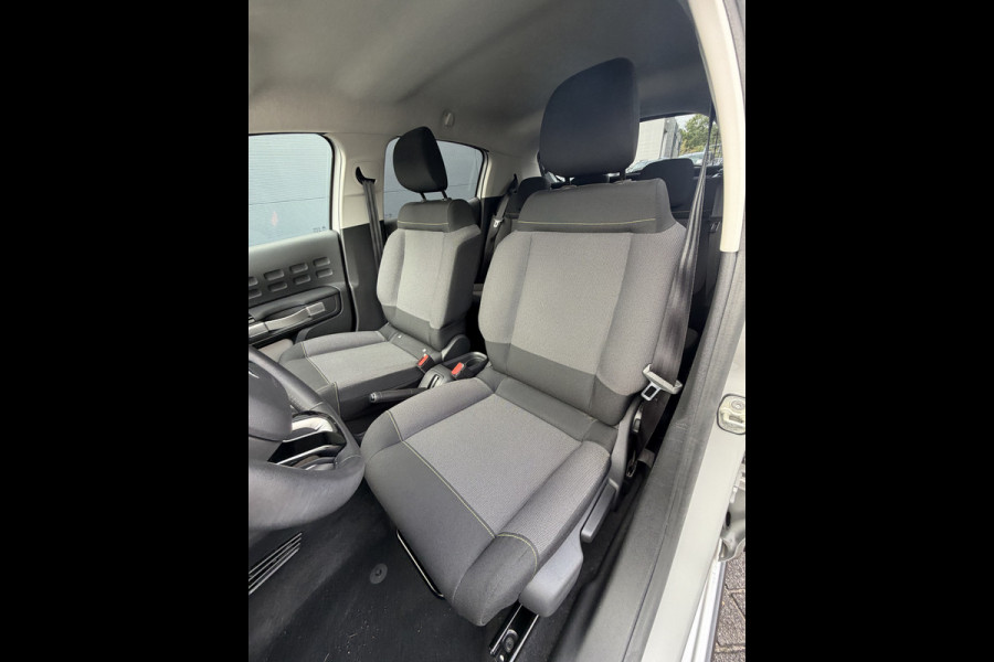 Citroën C3 110pk Shine (Camera - Navigatie - Automatische Airco - Apple Carplay - 17" - Parkeersensoren)