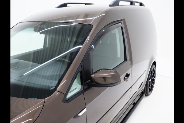 Volkswagen Caddy 2.0 TDI Chestnut Brown 150PK | Leder | Sidebars | Cruise | Airco | Carplay