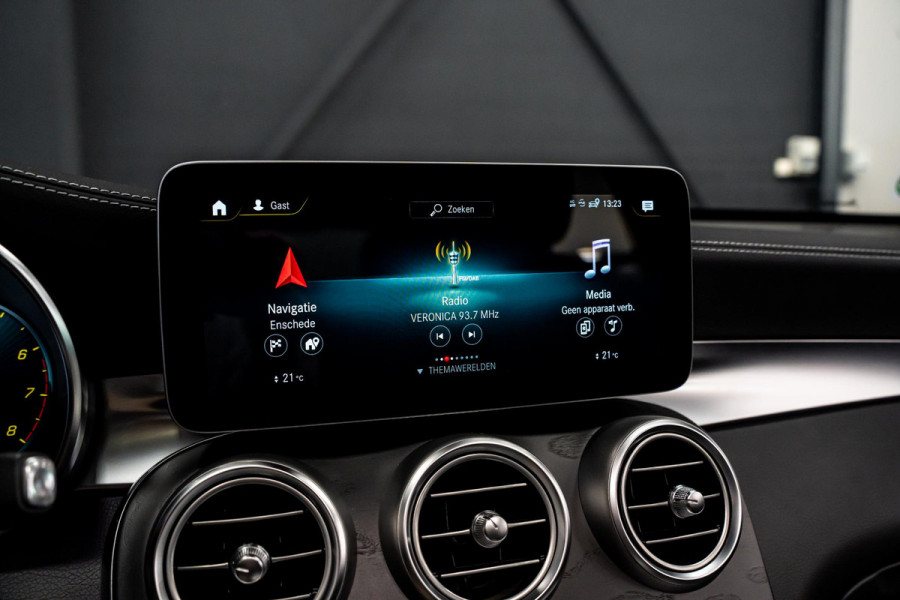 Mercedes-Benz GLC Coupé 200 Premium Plus *LUCHTVERING / AMG-Line / Burmester / Schuif -/ kanteldak  / Keyless-Entry*