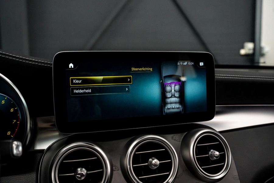 Mercedes-Benz GLC Coupé 200 Premium Plus *LUCHTVERING / AMG-Line / Burmester / Schuif -/ kanteldak  / Keyless-Entry*