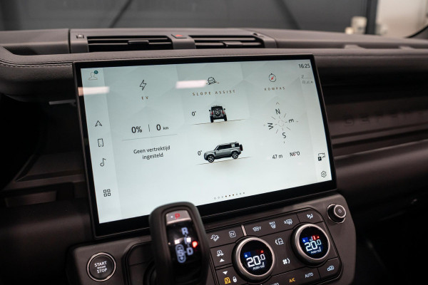Land Rover Defender 110 2.0 P300e 110 X-Dynamic SE *Meridian / Luchtvering / Panorama / Memory / Surround-View / Winterpakket*