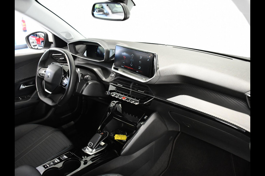 Peugeot 2008 1.2 PureTech Allure Pack | Navigatie | 3D i-Cockpit | Climate Control | Afneembare Trekhaak |