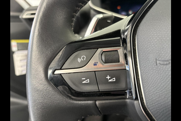 Peugeot 2008 1.2 PureTech Allure Pack | Navigatie | 3D i-Cockpit | Climate Control | Afneembare Trekhaak |