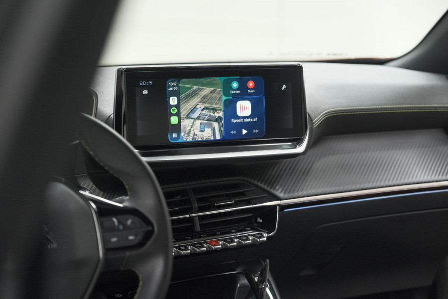 Peugeot 2008 PureTech 130 GT Pack | Leer-pakket | Camera | Dodehoekdetectie | Apple Carplay | Stoelverwarming