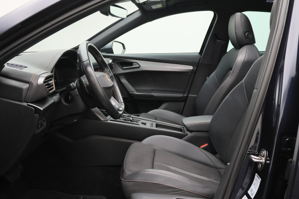 CUPRA Formentor 1.4 Plug-in Hybrid VZ Copper Edition Panoramadak, Camera, ACC, Apple Carplay, Verwarmd Stuur/Stoelen, DAB, 19''