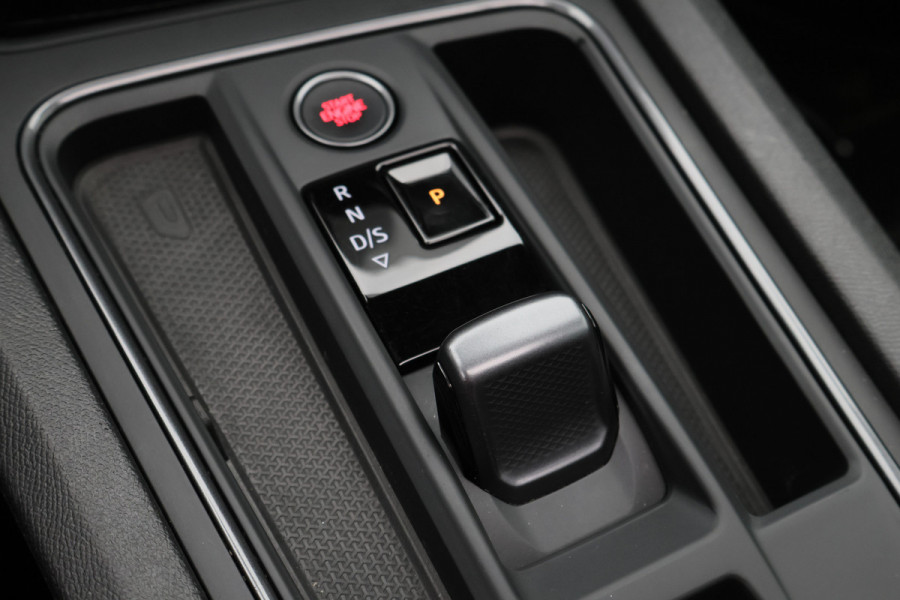 CUPRA Formentor 1.4 Plug-in Hybrid VZ Copper Edition Panoramadak, Camera, ACC, Apple Carplay, Verwarmd Stuur/Stoelen, DAB, 19''