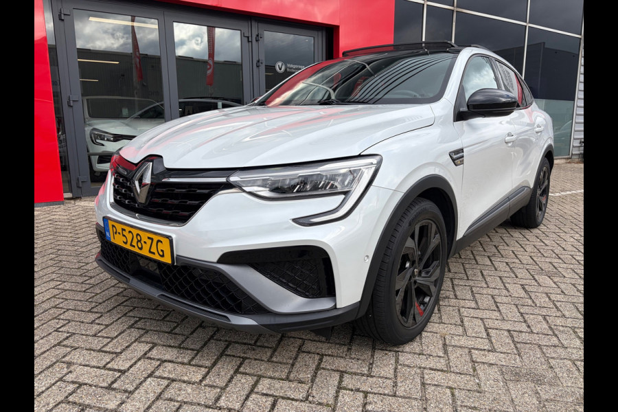 Renault Arkana 1.3 TCe 140 RS-Line Pearl White / panoramadak / trekhaak