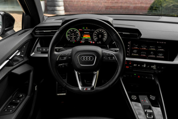 Audi A3 Sportback 40 TFSI e 204 PK 2x S-Line ACC Keyless Bang en Olufsen Keyless Elek.Klep 18''