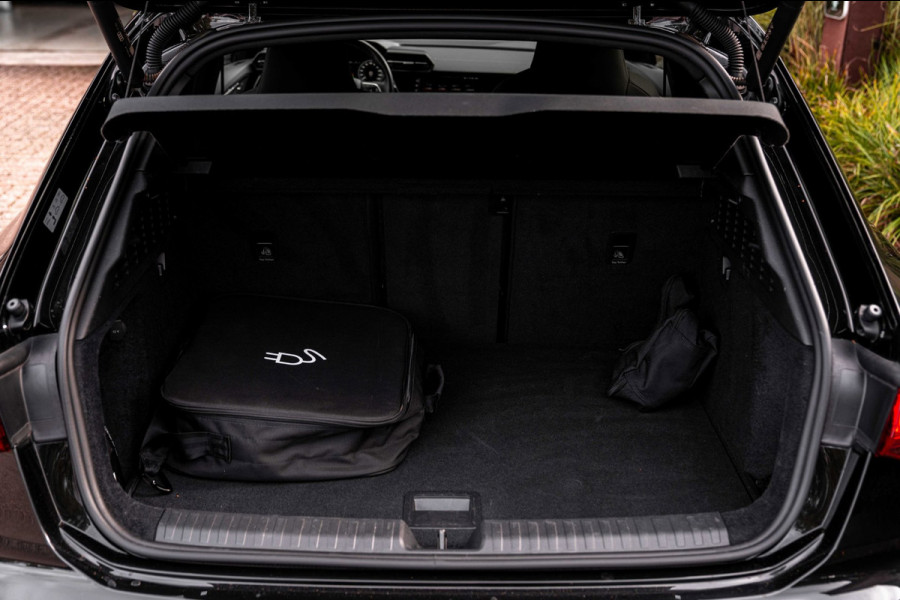 Audi A3 Sportback 40 TFSI e 204 PK 2x S-Line ACC Keyless Bang en Olufsen Keyless Elek.Klep 18''