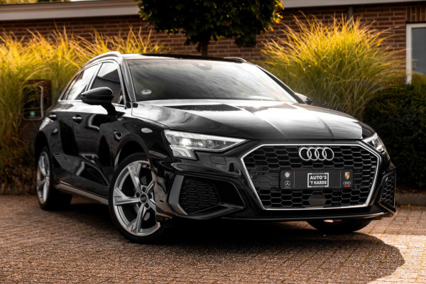 Audi A3 Sportback 40 TFSI e 204 PK 2x S-Line ACC Keyless Bang en Olufsen Keyless Elek.Klep 18''