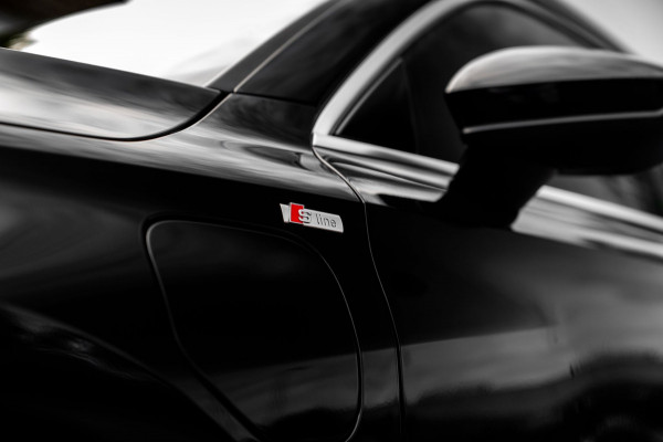 Audi A3 Sportback 40 TFSI e 204 PK 2x S-Line ACC Keyless Bang en Olufsen Keyless Elek.Klep 18''