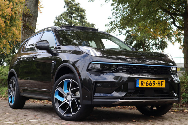 Lynk & Co 01 1.5 | Panoramadak | 360 Camera | Carplay |