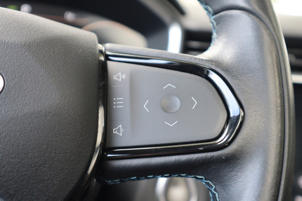 Lynk & Co 01 1.5 | Panoramadak | 360 Camera | Carplay |