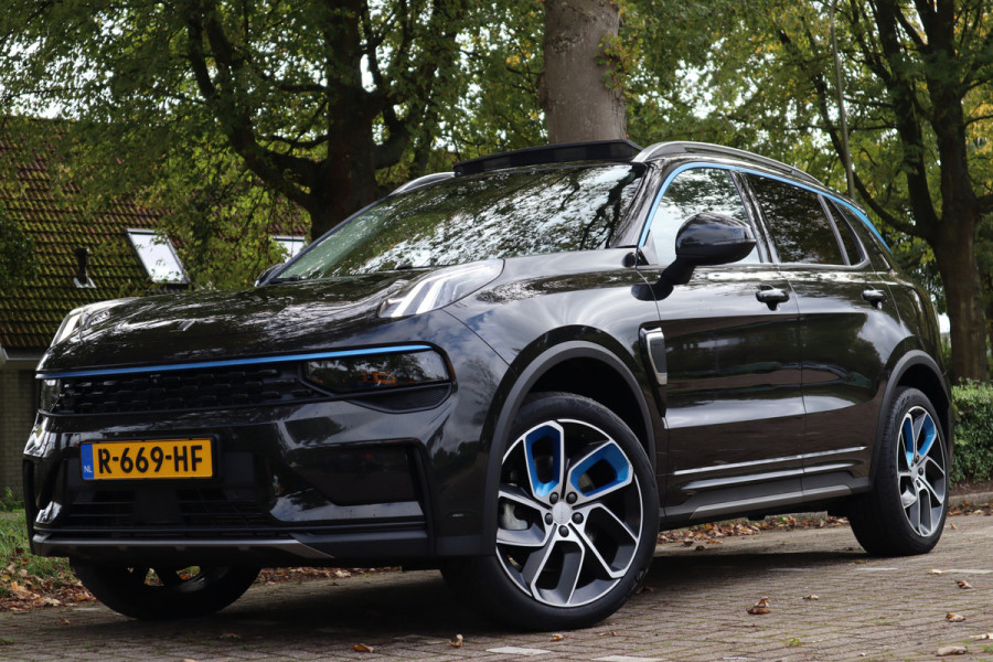 Lynk & Co 01 1.5 | Panoramadak | 360 Camera | Carplay |