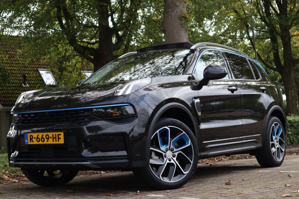 Lynk & Co 01 1.5 | Panoramadak | 360 Camera | Carplay |