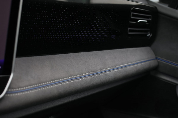 Volkswagen Tiguan 1.5 eTSI R-Line *Pano*H/K*360 Camera*Head-Up*Keyless*Trekhaak*