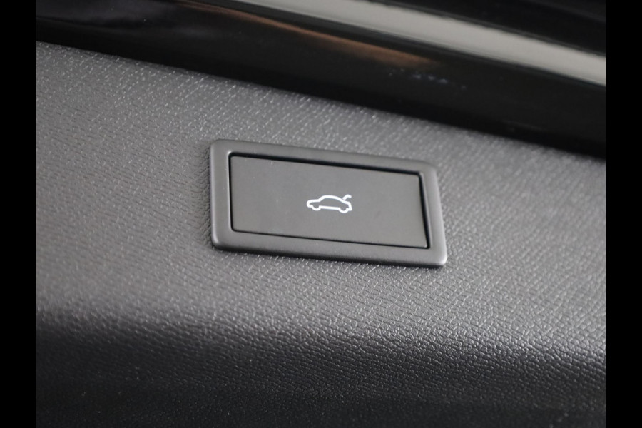 Seat Leon Sportstourer 1.5 TSI e-Hybrid FR Business 204 pk | Technology Pakket | Matrix LED | Verwarmbare Voorstoelen + Stuurwiel | Keyless | Elektr. Achterklep | Nu 5.000,00,- Korting!