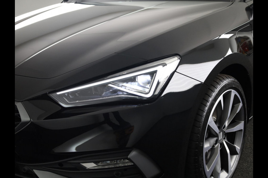 Seat Leon Sportstourer 1.5 TSI e-Hybrid FR Business 204 pk | Technology Pakket | Matrix LED | Verwarmbare Voorstoelen + Stuurwiel | Keyless | Elektr. Achterklep | Nu 5.000,00,- Korting!