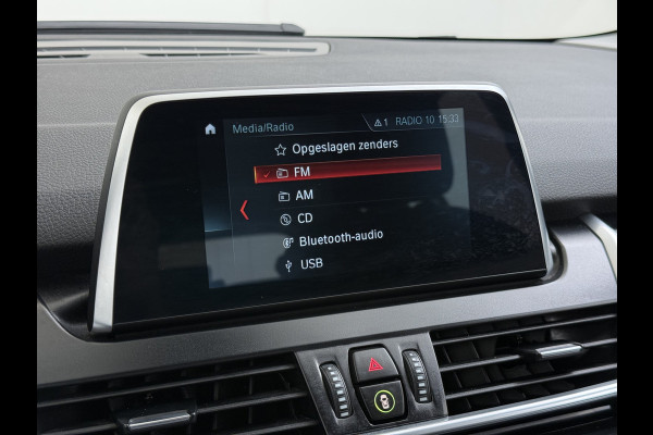 BMW 2 Serie Gran Tourer 218i Automaat Sport Trekhaak Navi Bluetooth Elek.Achterklep Cruise Control Ecc Executive Led Isofix Lmv 17" Regen-Lichtsensor 1.500KG Trekgewicht