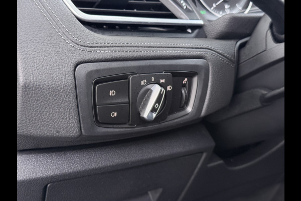 BMW 2 Serie Gran Tourer 218i Automaat Sport Trekhaak Navi Bluetooth Elek.Achterklep Cruise Control Ecc Executive Led Isofix Lmv 17" Regen-Lichtsensor 1.500KG Trekgewicht