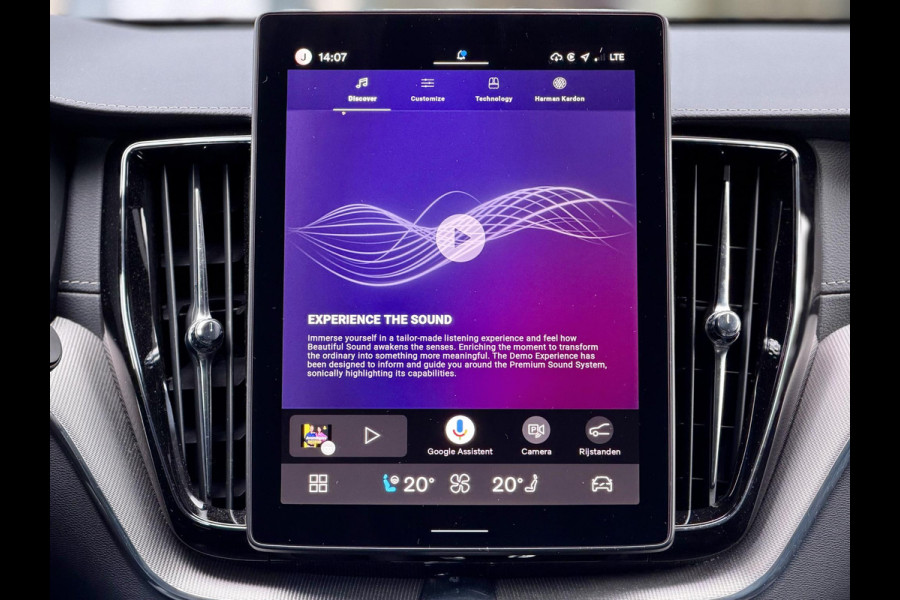Volvo XC60 2.0 T8 455 PK Plug-in hybrid AWD Ultra Black Ed. |Pano|H/K|Leer|Massage|Ventilatie|