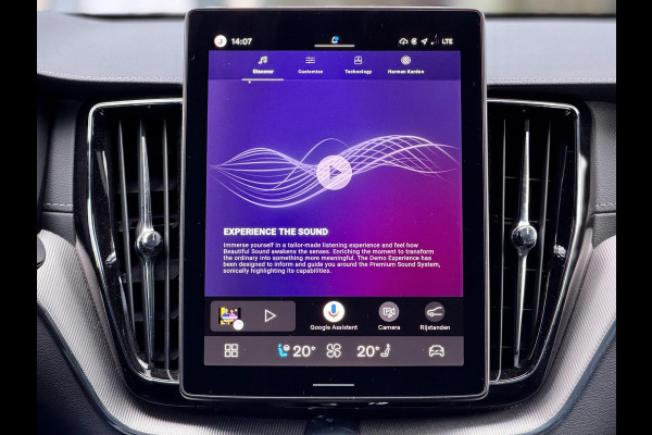 Volvo XC60 2.0 T8 455 PK Plug-in hybrid AWD Ultra Black Ed. |Pano|H/K|Leer|Massage|Ventilatie|
