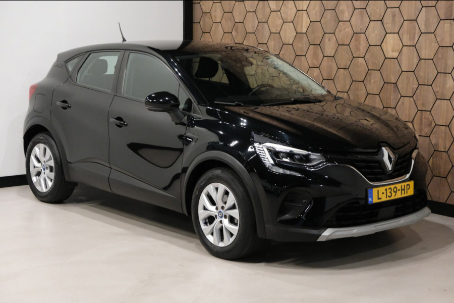 Renault Captur 1.3 TCe 140 Zen 49.000km! Automaat/Navigatie/Lane Assist Nederlandse Auto