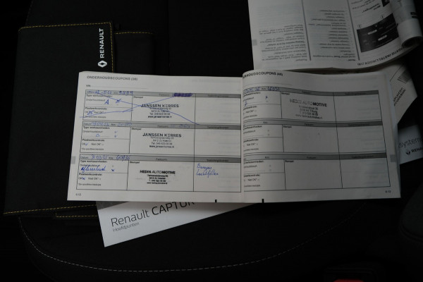 Renault Captur 1.3 TCe 140 Zen 49.000km! Automaat/Navigatie/Lane Assist Nederlandse Auto