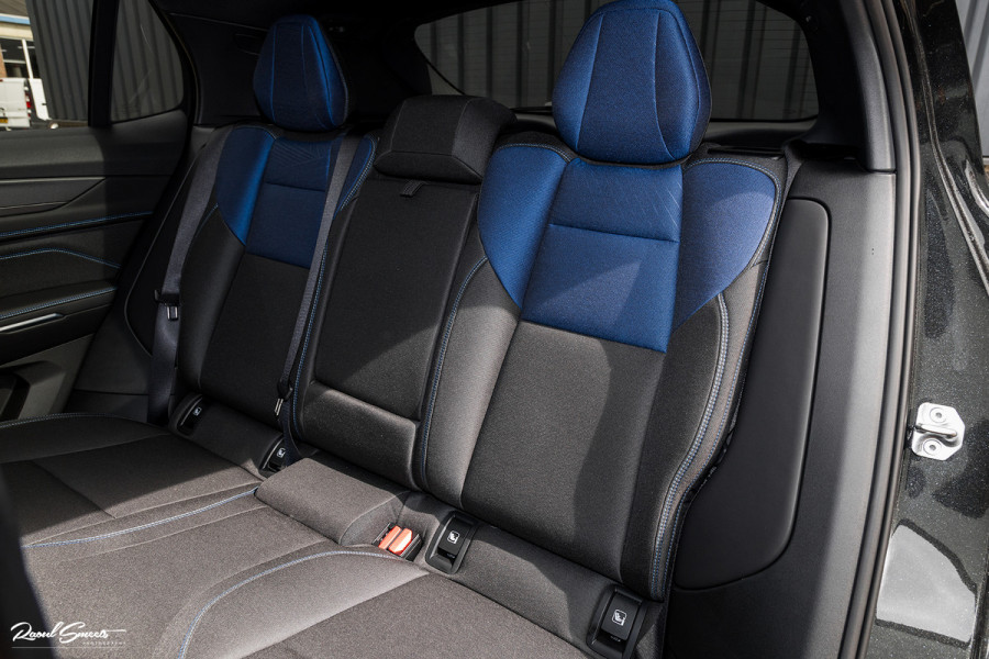Lynk & Co 01 1.5 | ALL-IN PRIJZEN – inclusief onderhoud, originele Lynk & Co software-update en 1 jaar BOVAG-garantie | Adaptieve cruise | Panoramadak | Blis | Memory |