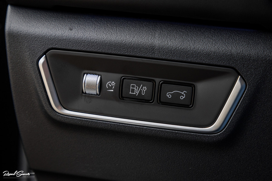 Lynk & Co 01 1.5 | ALL-IN PRIJZEN – inclusief onderhoud, originele Lynk & Co software-update en 1 jaar BOVAG-garantie | Adaptieve cruise | Panoramadak | Blis | Memory |