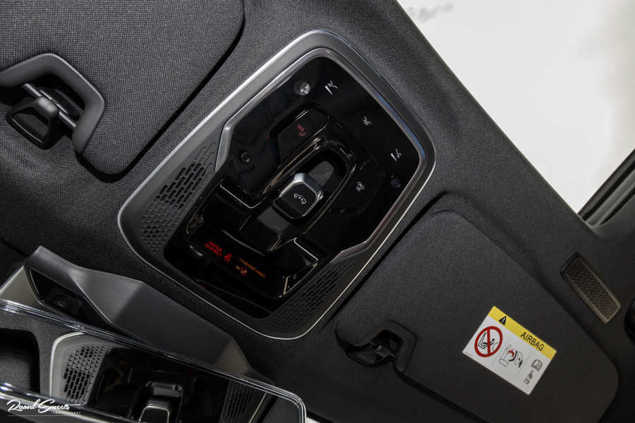 Lynk & Co 01 1.5 | ALL-IN PRIJZEN – inclusief onderhoud, originele Lynk & Co software-update en 1 jaar BOVAG-garantie | Adaptieve cruise | Panoramadak | Blis | Memory |