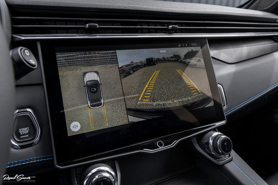 Lynk & Co 01 1.5 | ALL-IN PRIJZEN – inclusief onderhoud, originele Lynk & Co software-update en 1 jaar BOVAG-garantie | Adaptieve cruise | Panoramadak | Blis | Memory |