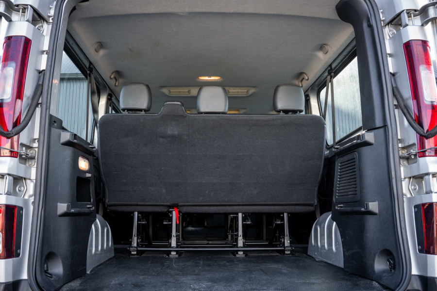 Renault Trafic 1.6 dCi 95 | 9-Zits | Cruise | Navi | Airco | Trekhaak