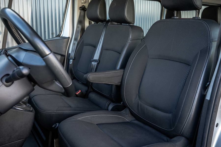 Renault Trafic 1.6 dCi 95 | 9-Zits | Cruise | Navi | Airco | Trekhaak