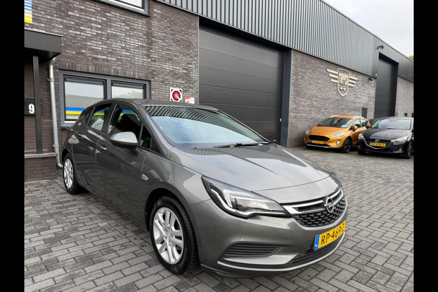 Opel Astra 1.4 Online Edition | 2E EIGENAAR | 3/6/12MND GARANTIE | AIRCO | DAB | CARPLAY | NAVI | CAMERA | CRUISE | LMV |