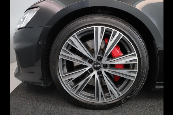 Audi A6 Avant 55 TFSI e quattro Pro Line S Competition 367 pk S-tronic | Navigatie | Panoramadak | Parkeersensoren | Achteruitrijcamera | Lederen bekleding | Stoelverwarming | S-Line |