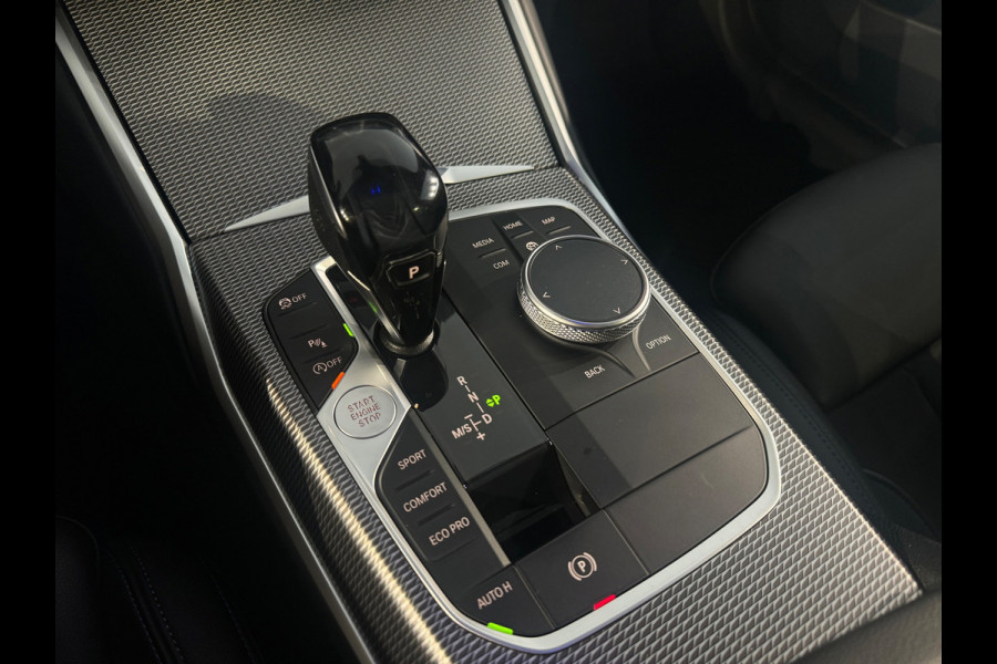 BMW 3 Serie Touring 330i M Sport Pano|HuD|H/K|Laser|Trekhaak