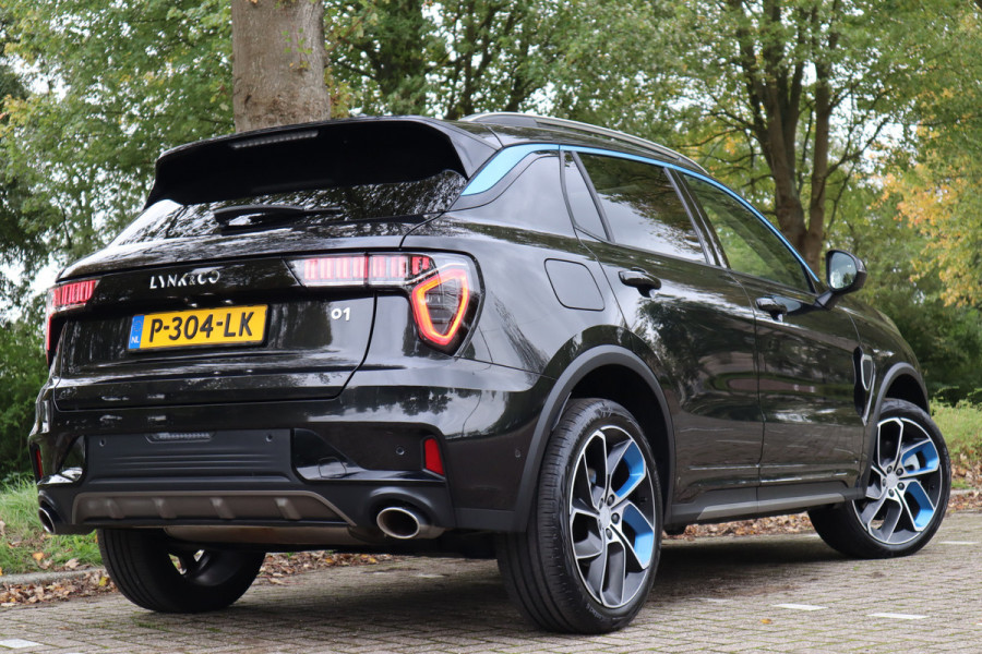 Lynk & Co 01 1.5 | Panoramadak | 360 Camera | Carplay |