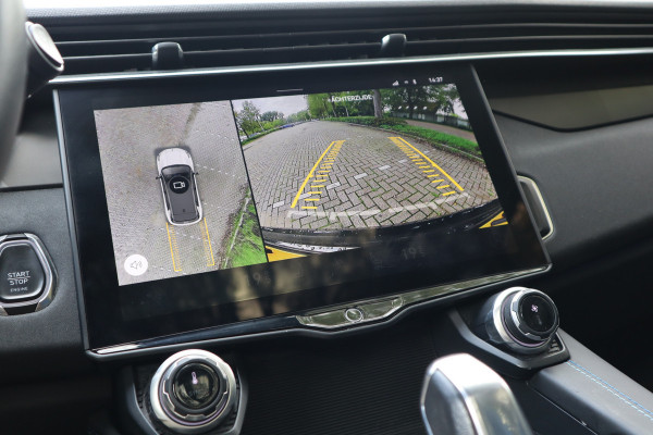 Lynk & Co 01 1.5 | Panoramadak | 360 Camera | Carplay |