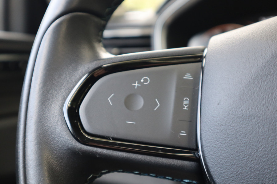 Lynk & Co 01 1.5 | Panoramadak | 360 Camera | Carplay |