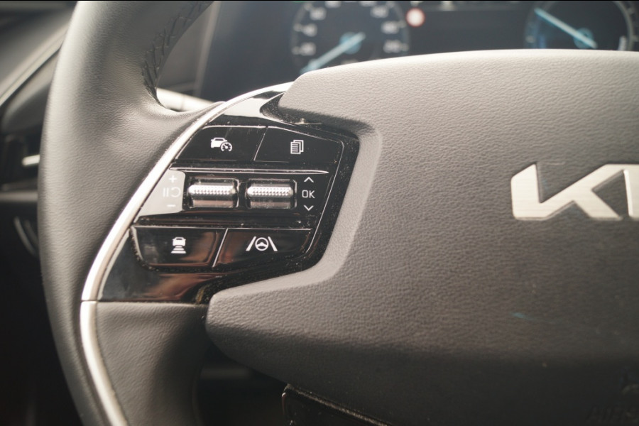 Kia Niro EV DynamicLine 64.8 kWh -SOH100%-NAVI-ECC-CAM-