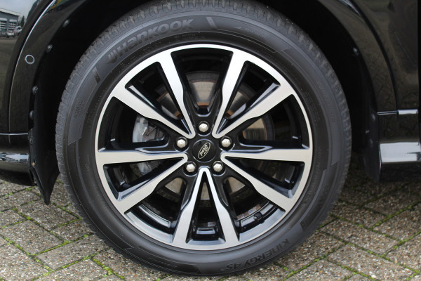 Ford Kuga 1.5-150pk EcoBoost ST-Line. Nette goed onderhouden wagen voor nog jaren rijplezier ! Trekgewicht 2.000kg ! Autm. airco dual, cruise control, stoel-, stuur- en voorraamverw., LM wielen, r/cd, navigatie, telefoonvoorb., pdc v+a etc.