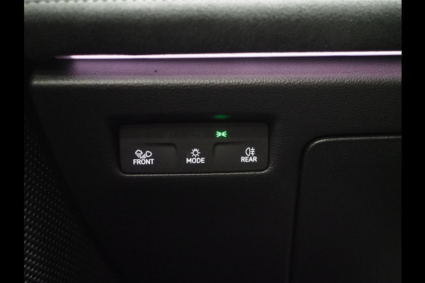 Volkswagen Passat Variant 1.5 eHybrid R-Line Black | 5 Jaar Garantie | Leder | Stoelventilatie | Trekhaak | Massage | 360 | HUD | Keyless