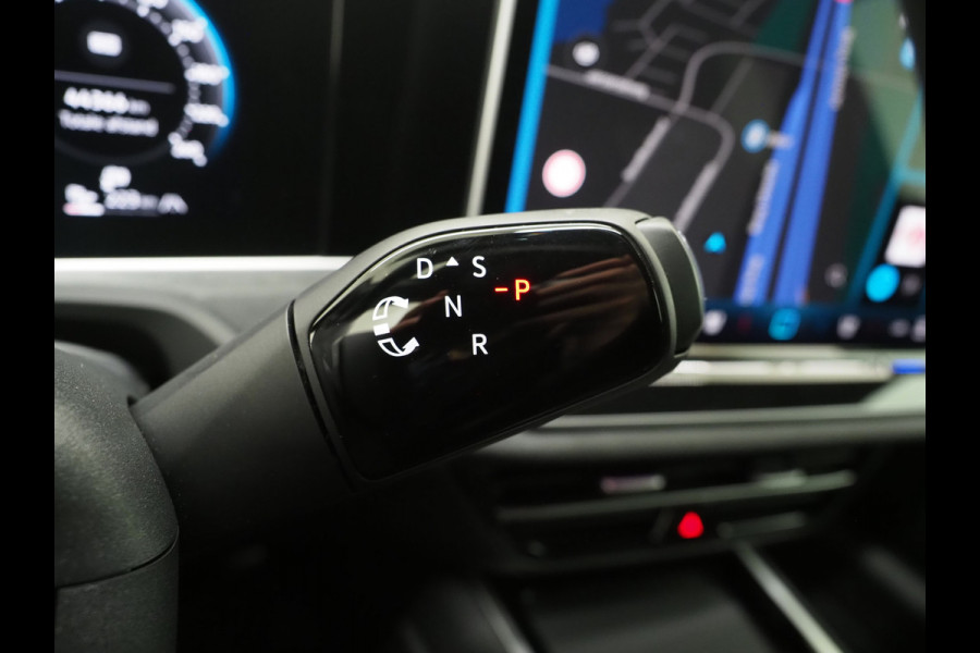 Volkswagen Passat Variant 1.5 eHybrid R-Line Black | 5 Jaar Garantie | Leder | Stoelventilatie | Trekhaak | Massage | 360 | HUD | Keyless
