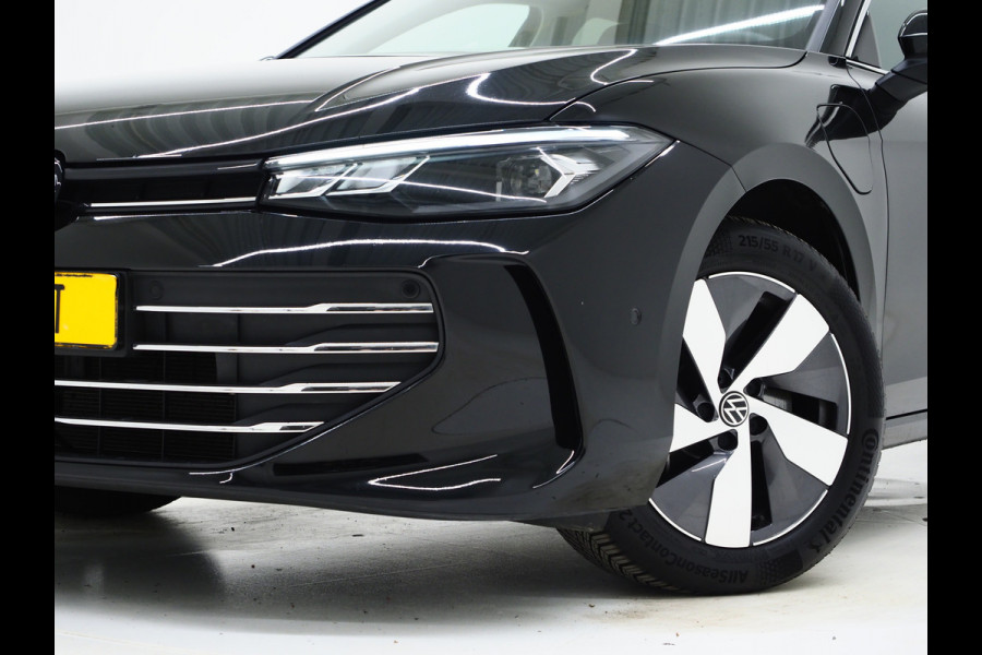 Volkswagen Passat Variant 1.5 eHybrid Business | Leder/Alcantara | Massage | Trekhaak | HUD | Camera | Memory | Sfeerlicht | Carplay