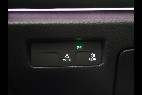 Volkswagen Passat Variant 1.5 eHybrid Business | Leder/Alcantara | Massage | Trekhaak | HUD | Camera | Memory | Sfeerlicht | Carplay