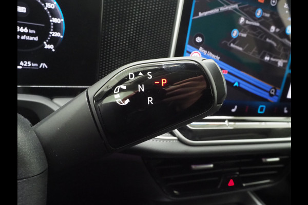 Volkswagen Passat Variant 1.5 eHybrid Business | Leder/Alcantara | Massage | Trekhaak | HUD | Camera | Memory | Sfeerlicht | Carplay