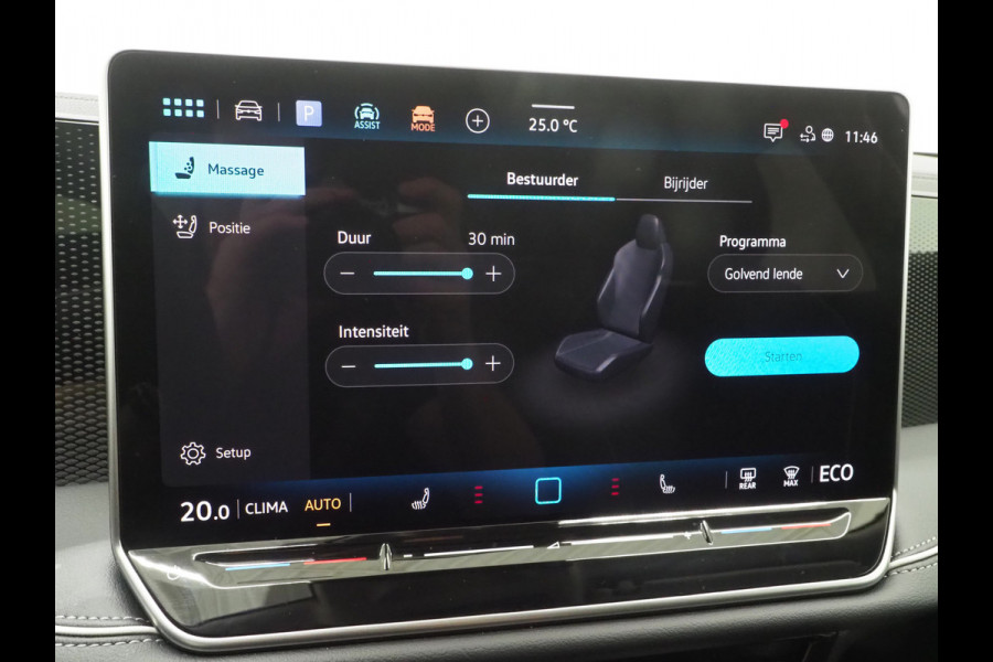Volkswagen Passat Variant 1.5 eHybrid Business | Leder/Alcantara | Massage | Trekhaak | HUD | Camera | Memory | Sfeerlicht | Carplay